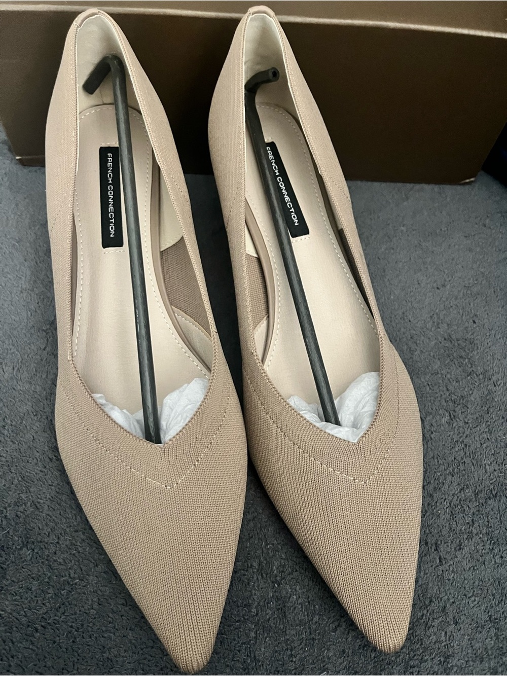 French Connection beige/taupe knit pointed-toe kitten heel pumps